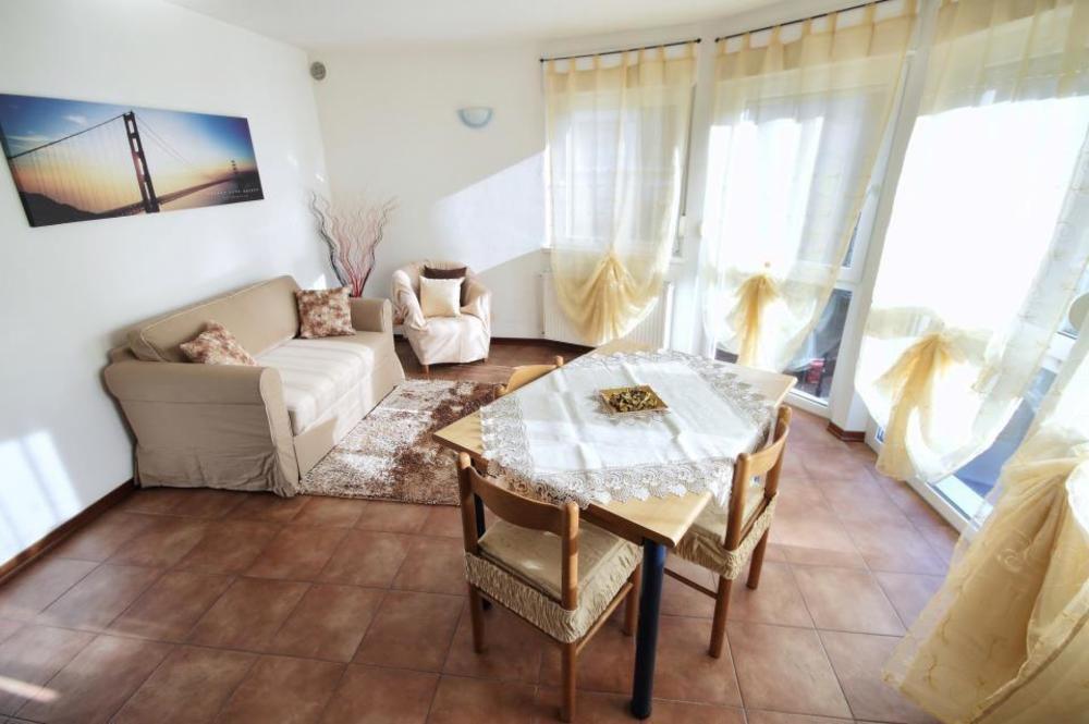 Residence Vivere Astraトリエステ エクステリア 写真